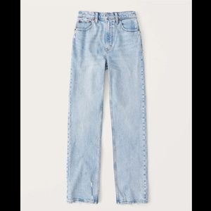 Abercrombie 90s Ultra High Rise Straight Jeans